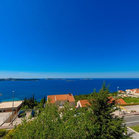 Golden Seaview Holiday Home 米利尼 客房 照片