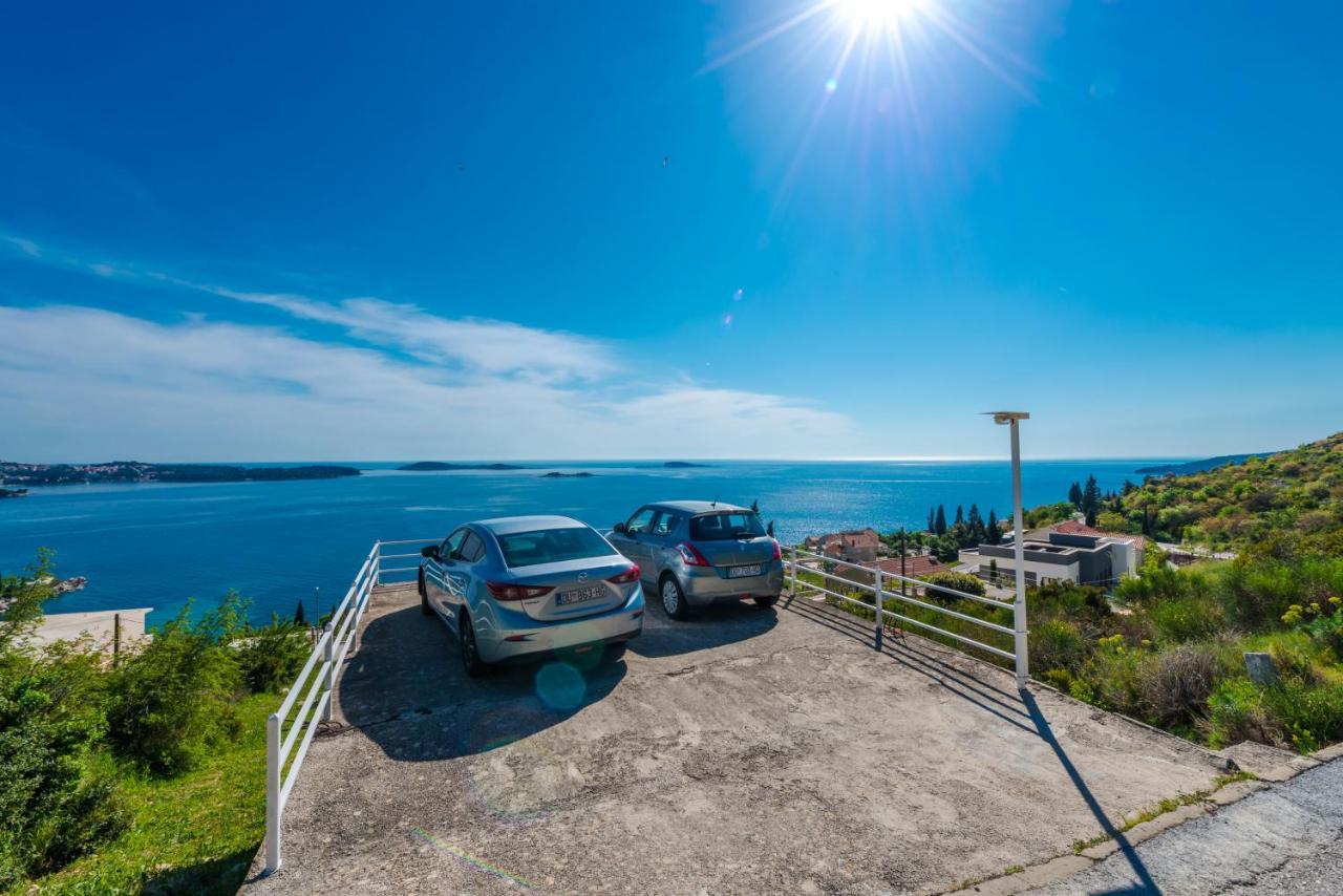 Golden Seaview Holiday Home 米利尼 外观 照片